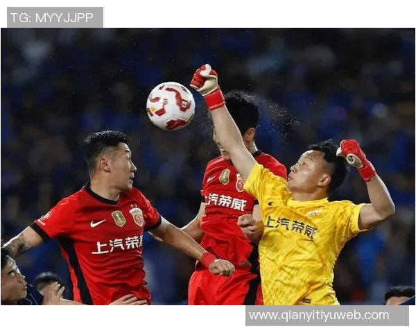 山西崇德荣海主场遭中足联通报批评因个别观众投掷鼓槌事件 山西崇德荣海主场遭中足联通报批评因个别观众投掷鼓槌事件