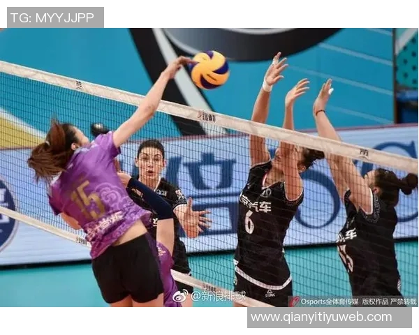 理查兹排球式进攻篮板助古德温压哨三分点燃全场激情 理查兹排球式进攻篮板助古德温压哨三分点燃全场激情